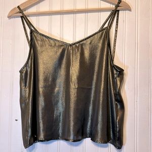 Abercrombie Sz M Ladies camisole top. Spaghetti straps, crop length. Metallic